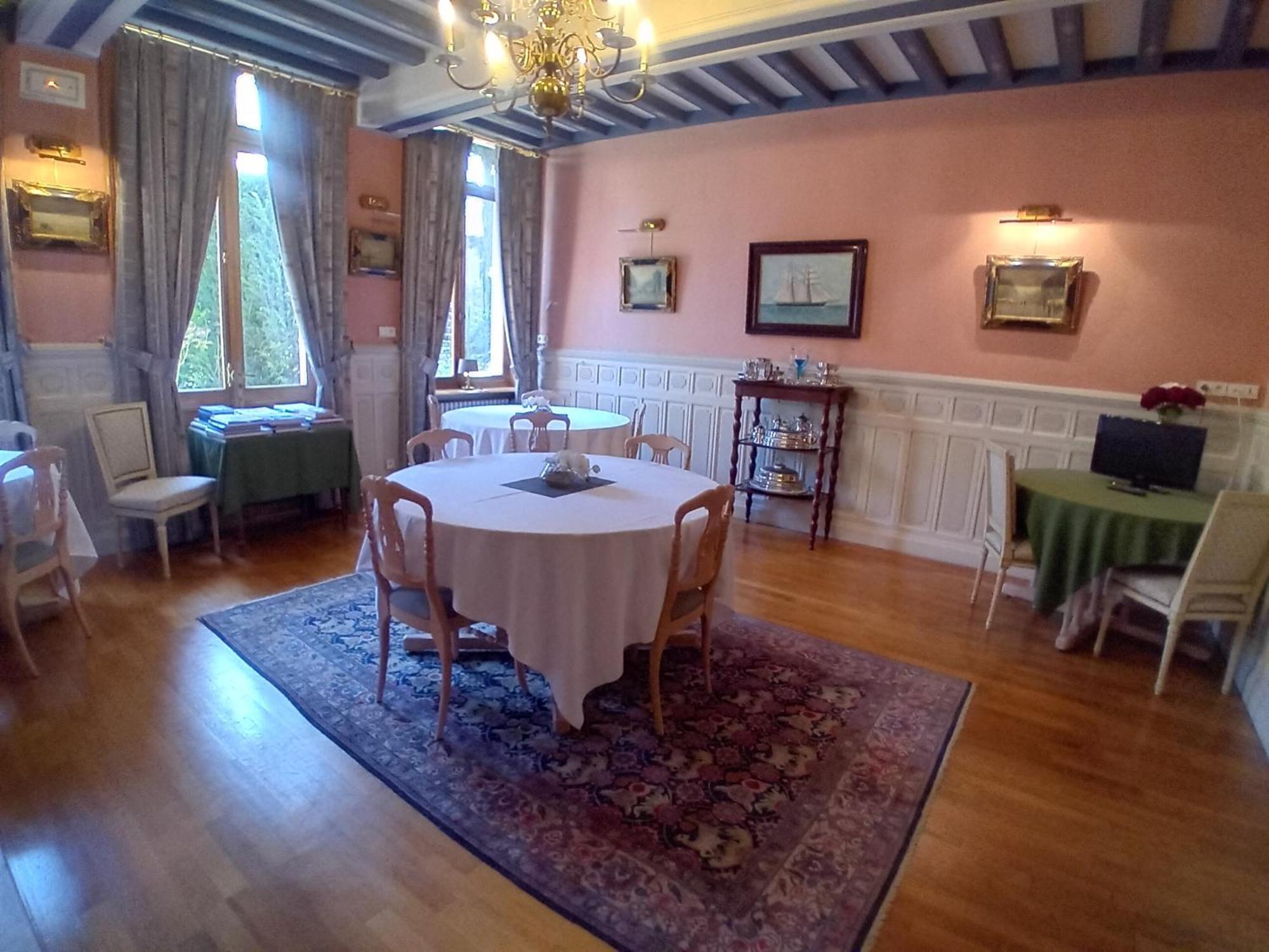 Hotel Particulier Des Canonniers แซ็ง-ก็องแต็ง ภายนอก รูปภาพ