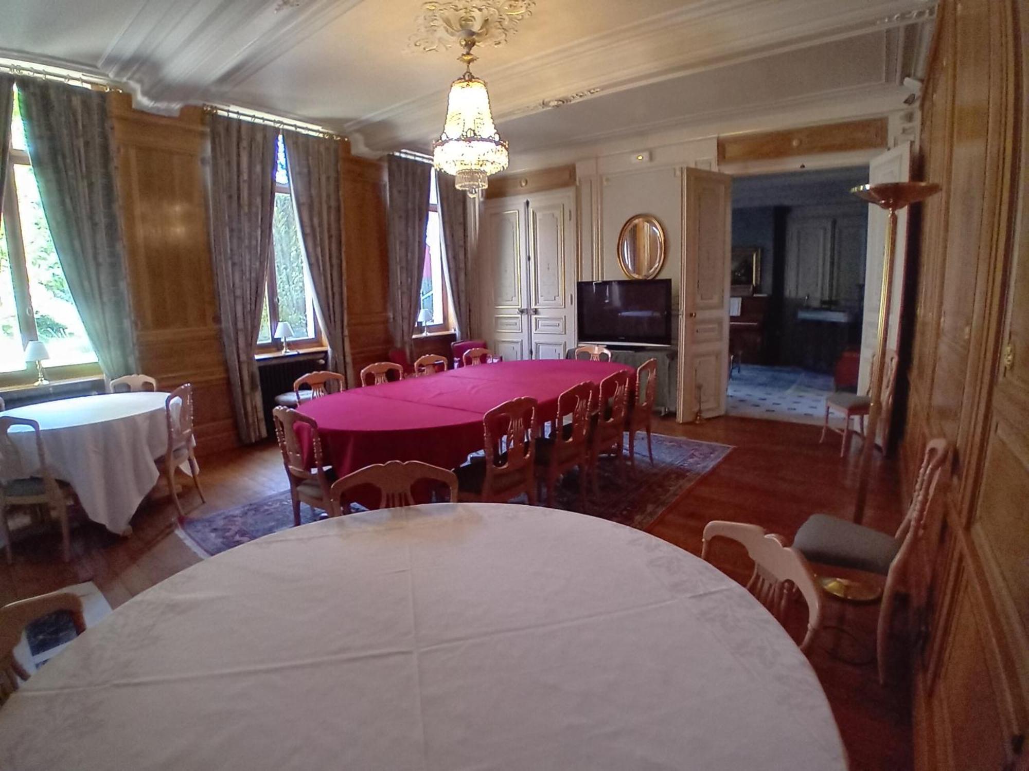 Hotel Particulier Des Canonniers แซ็ง-ก็องแต็ง ภายนอก รูปภาพ