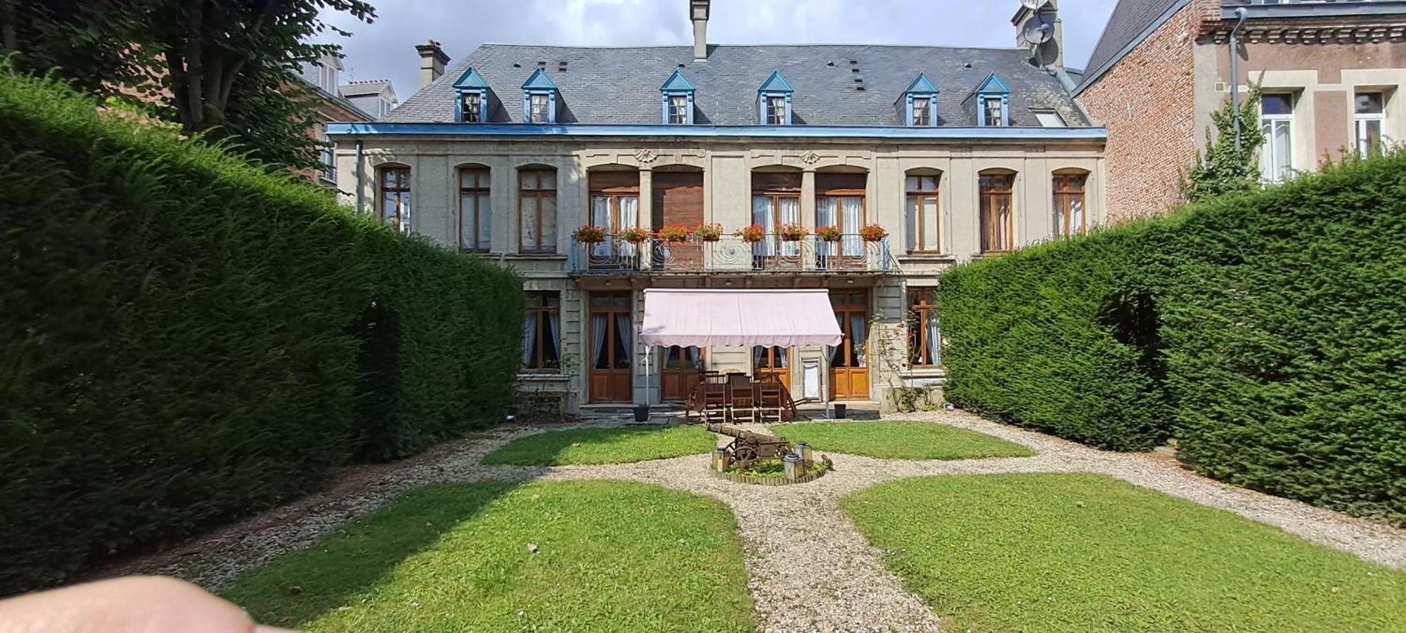 Hotel Particulier Des Canonniers แซ็ง-ก็องแต็ง ภายนอก รูปภาพ