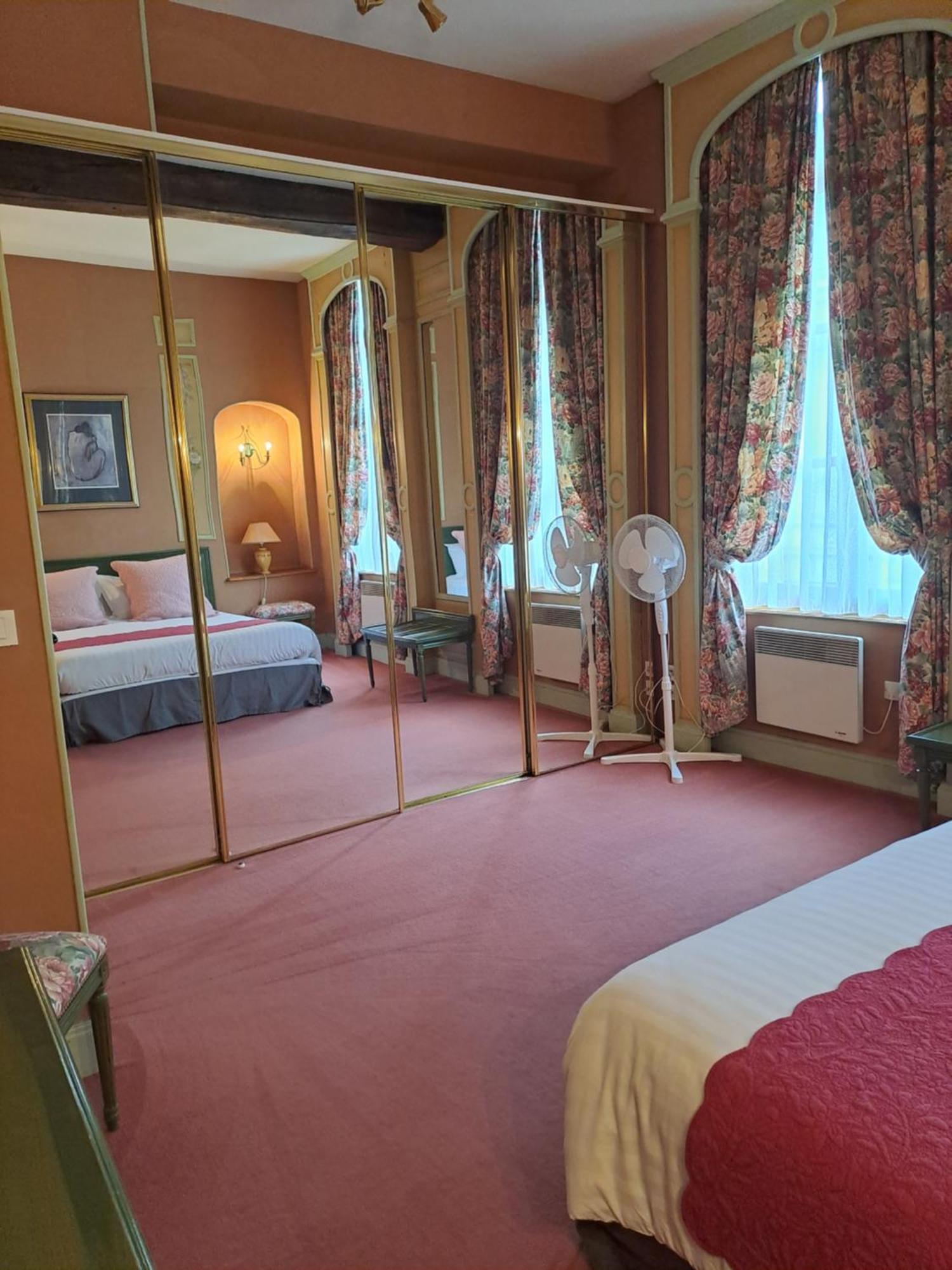 Hotel Particulier Des Canonniers แซ็ง-ก็องแต็ง ห้อง รูปภาพ